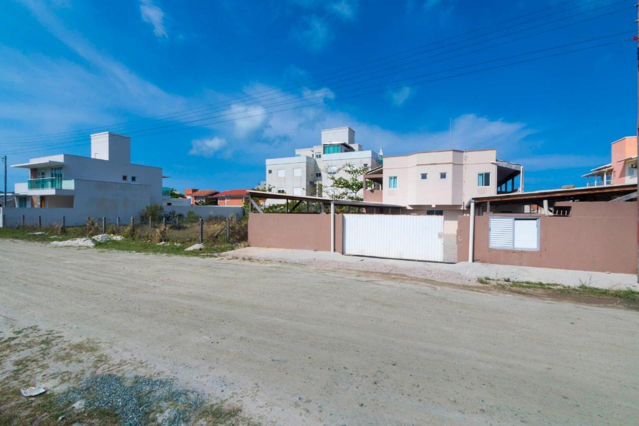 Residencial Melfi 3 Ap.1 Frente Apartment Bombinhas Exterior photo